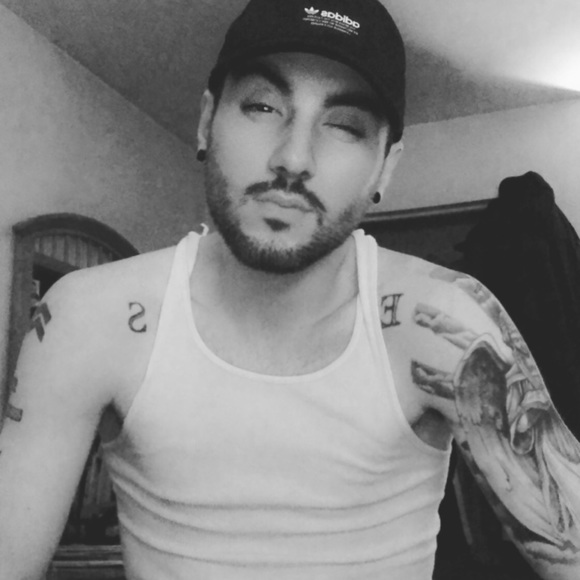 Meet your Posher, Earl - Picture 2 of 3